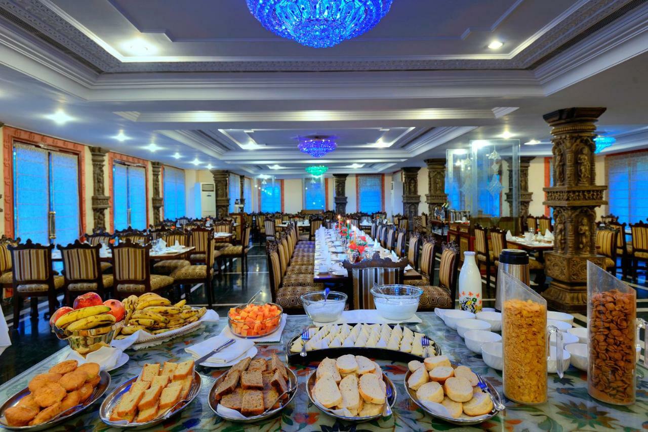 The Orchha Resort Екстер'єр фото